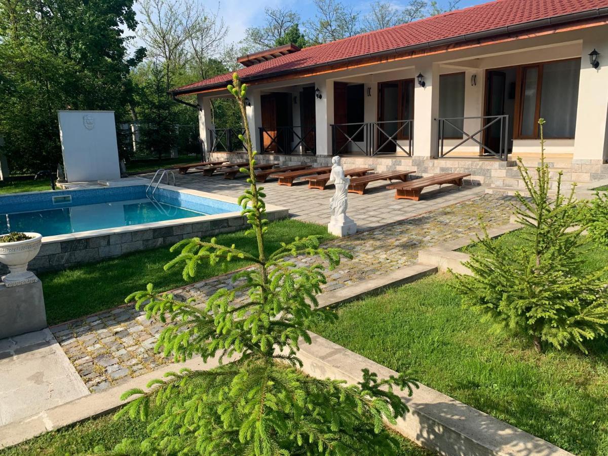 Casa Romana Ieşelniţa 外观 照片